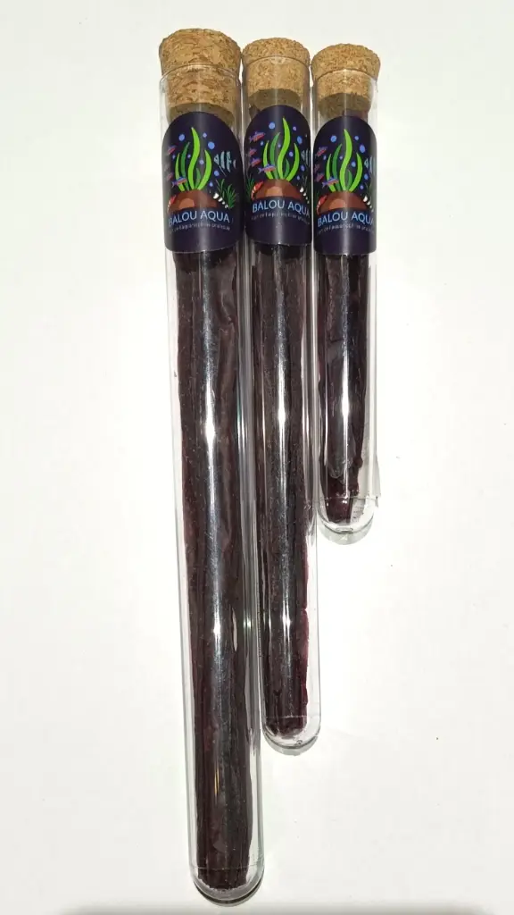 Filiz Betterave – Nourriture Naturelle pour Crevettes d’Aquarium (Tube 10cm / 15cm / 18cm) (18cm)